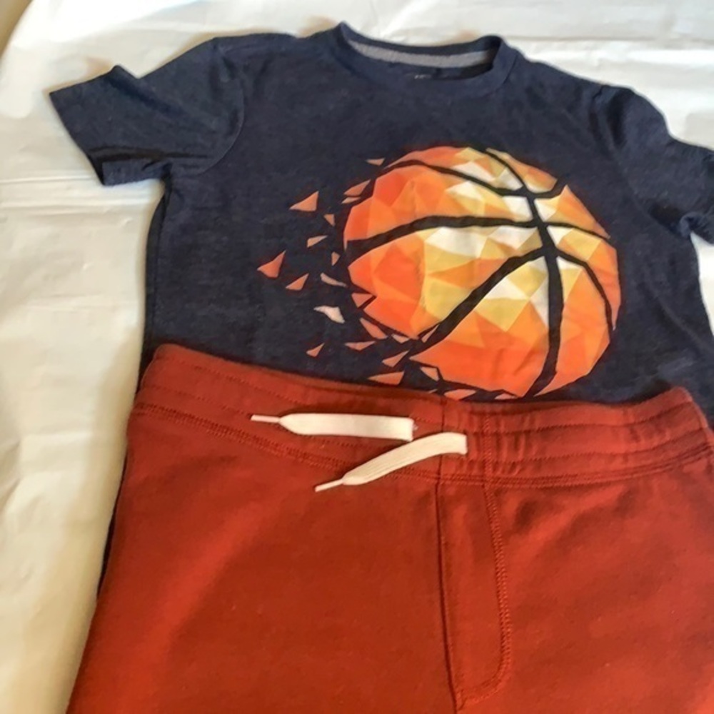 Old Navy, Boys Shorts and Tee Shirt Bundle